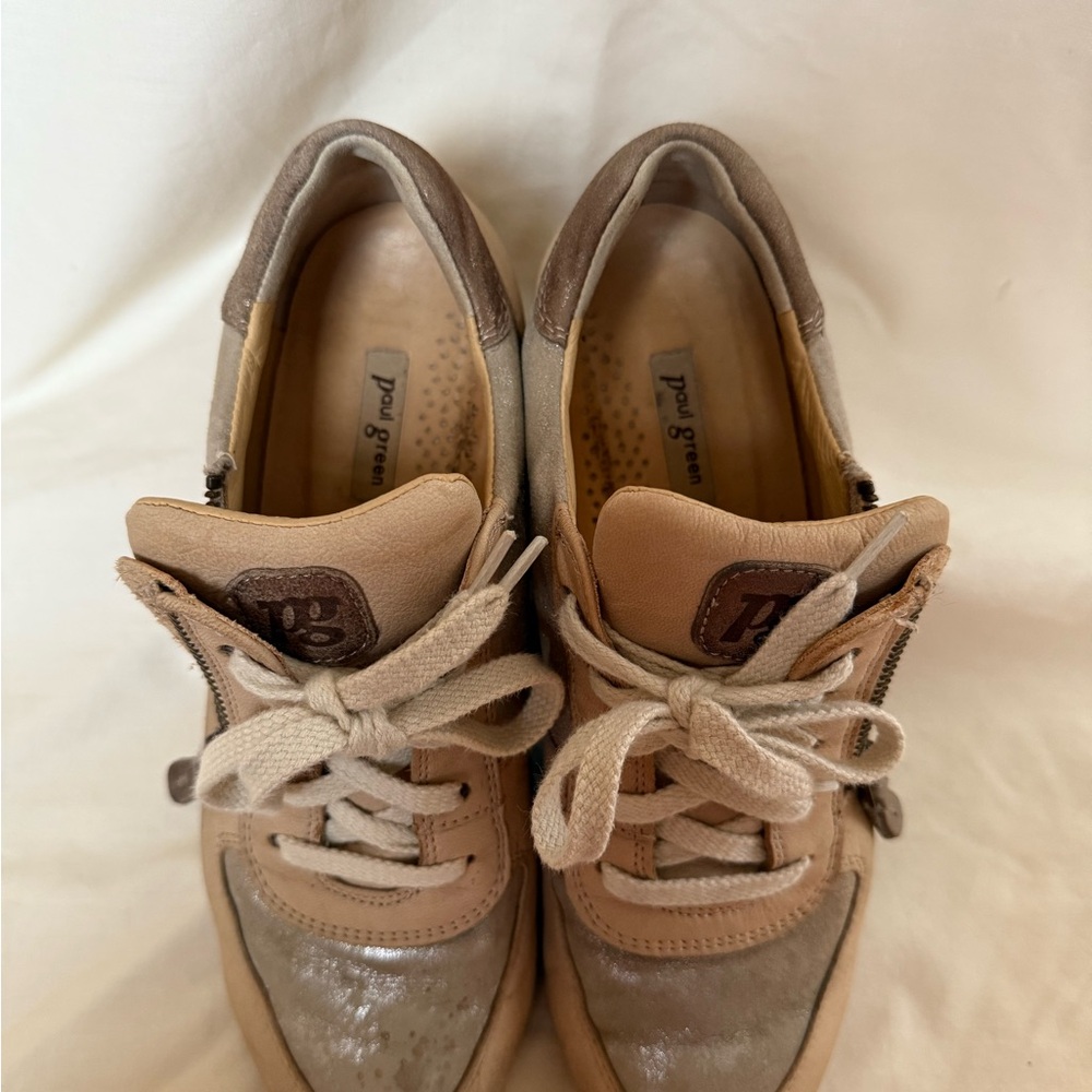 Paul Green Women's Beige and Gray Sneakers